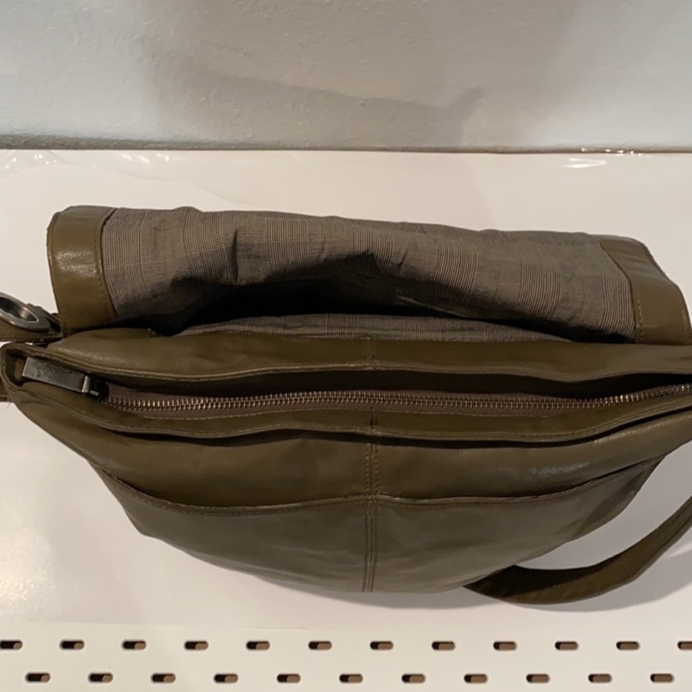 HOBO Olive Crossbody Leather Messenger Bag - Picture 11 of 13
